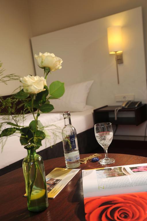 Hotel Bremer Tor Stuhr Luaran gambar